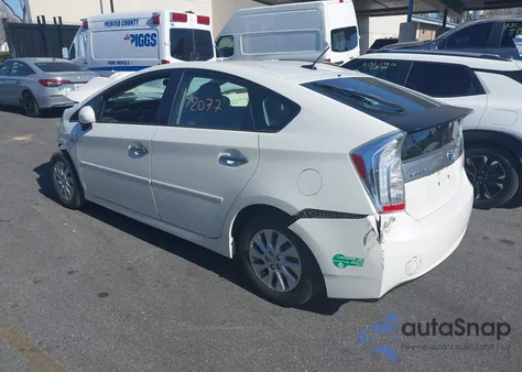 2013 Toyota Prius Plug-In из США, поврежденный, VIN JTDKN3DPXD3045549